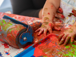 messy-play-at-day-nursery