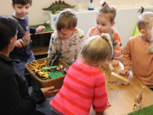 Children playing when starting nursery