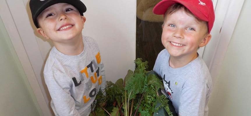 Kiddi Caru Daventry Grow Veggies
