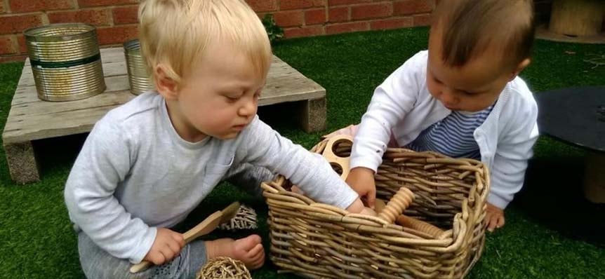 Kiddi Caru Market Harborough Baby Treasure Baskets