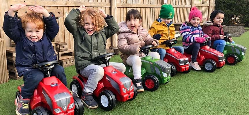 Kiddi Caru Writtle Love Tractors